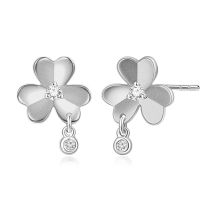 18KW Diamond Earring