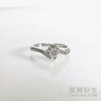 18K白金鑽石戒指