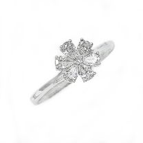 18K白金鑽石戒指