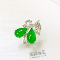 18K W Jade Diamond Ring
