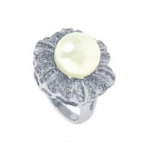 18K W Pearl Diamond Ring