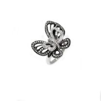 18K Diamond Ring
