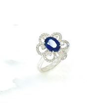18KW Sapphire Diamond Ring