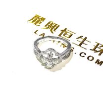 18K白金鑽石戒指