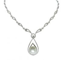 18K W Pearl Diamond Necklace